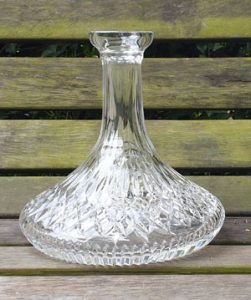 Crystal decanter